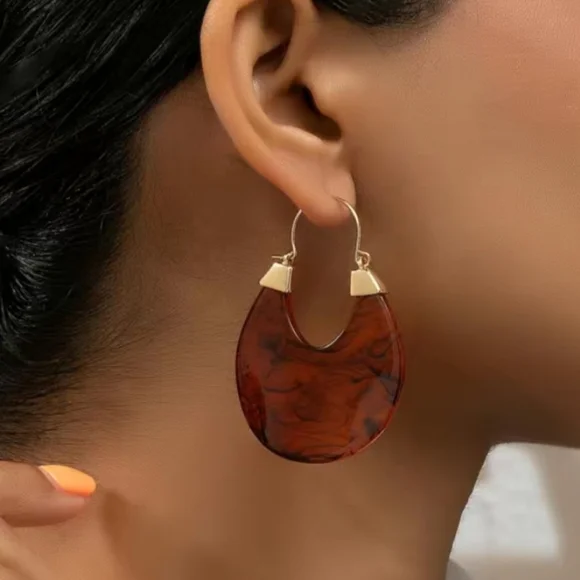 Stunning hoop earrings - Picture 13 of 14